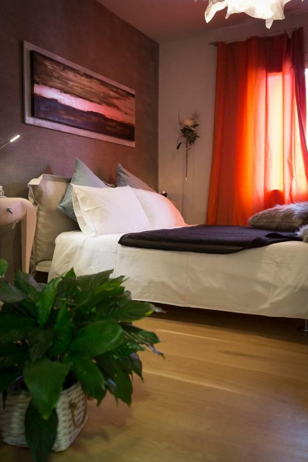 Kia Ora Suite Apartment San Zenone Exterior photo