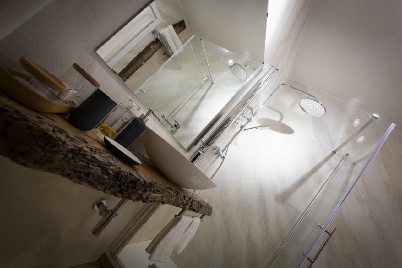 Kia Ora Suite Apartment San Zenone Exterior photo