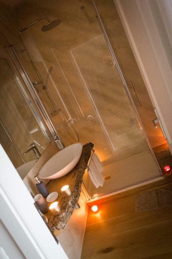Kia Ora Suite Apartment San Zenone Exterior photo